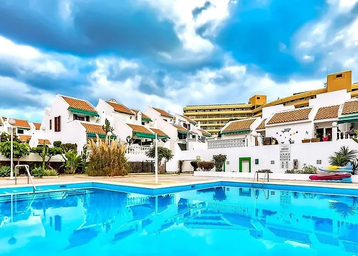 Tegueste Cute * أذيخي